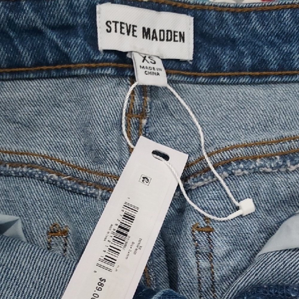 Steve Madden Classic Denim High Rise Jeans - Picture 3 of 5